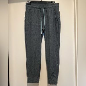 Womens Lululemon Ready to Rulu High Rise Cropped Jogger Pant Size 4